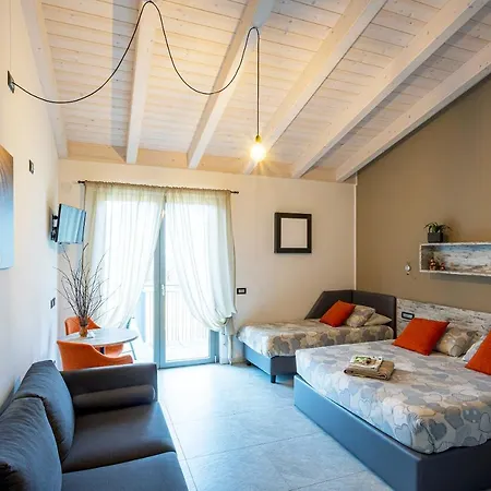 Farm stay Arbule & Valtellina